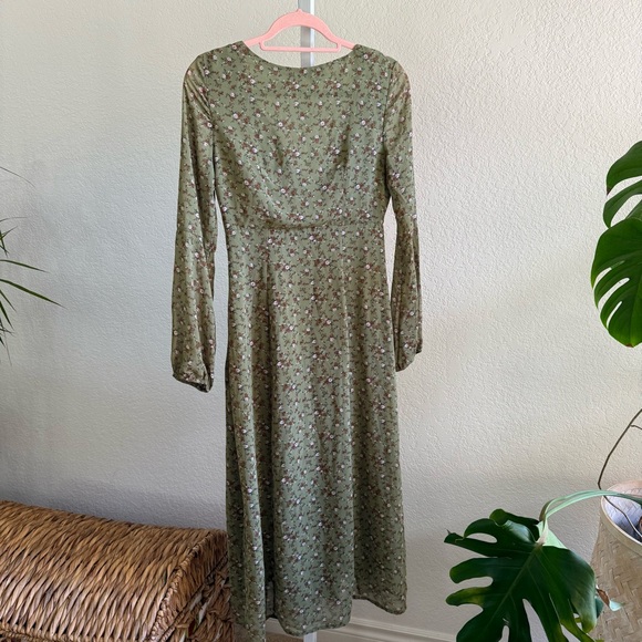 Nasty Gal Olive Floral Long Sleeve Midi Dress w/ Slits Size 6 Cottagecore Boho - Picture 9 of 12